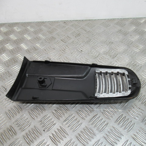 Cache avertisseur VESPA 125 GTS – 2014 –