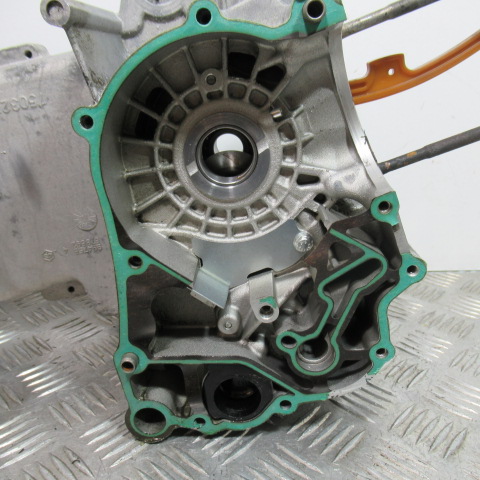 Carters moteur droit et gauche VESPA 125 GTS – 2014 –