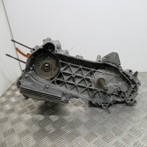 Carters moteur droit et gauche VESPA 125 GTS – 2014 –