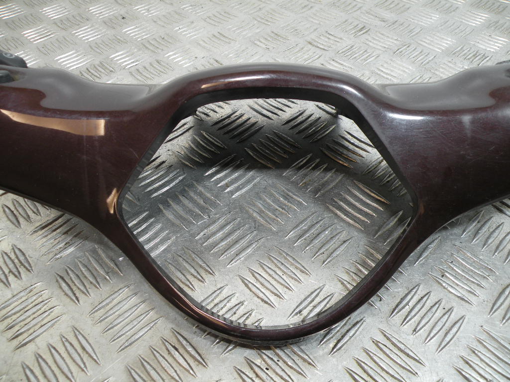 Carénage couvre guidon VESPA 50 LX 2t -2012-