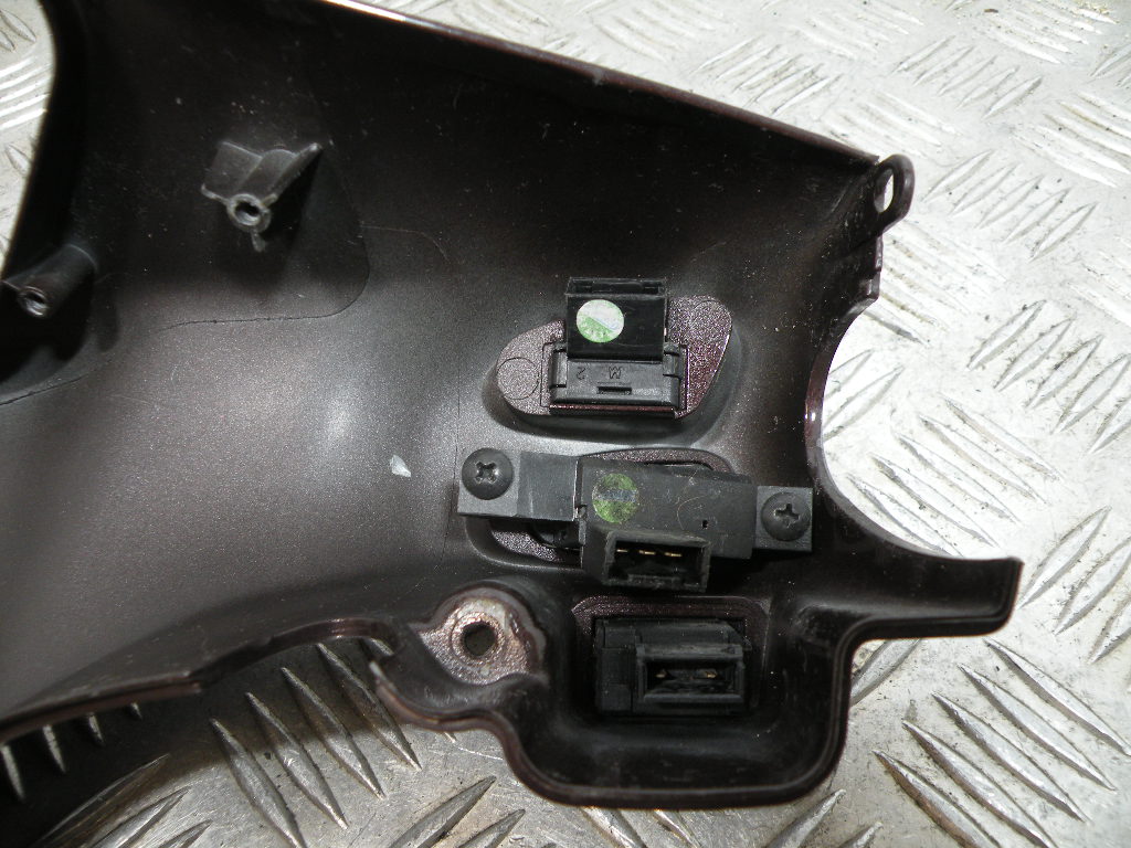 Carénage couvre guidon VESPA 50 LX 2t -2012-