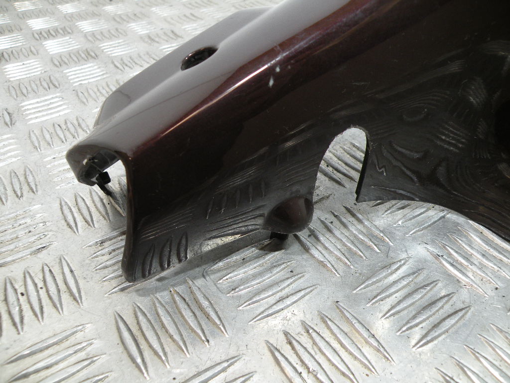 Carénage dessous de guidon VESPA 50 LX 2t -2012-