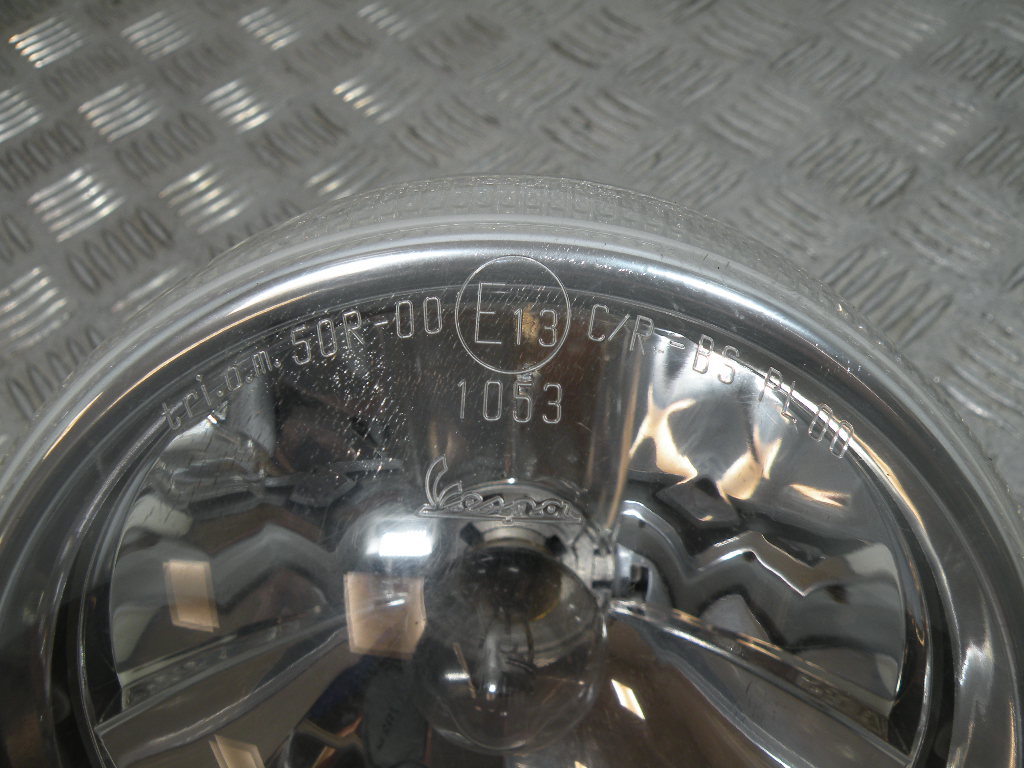 Optique / Phare avant VESPA 50 LX 2t -2012-