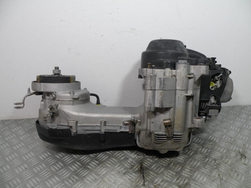 Moteur PIAGGIO LIBERTY 50 IGET 4t -2022- (CD11M)(21 060 km)
