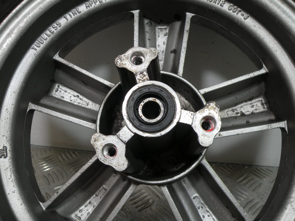 Roue avant SYM 125 FIDDLE III 4t -2015-