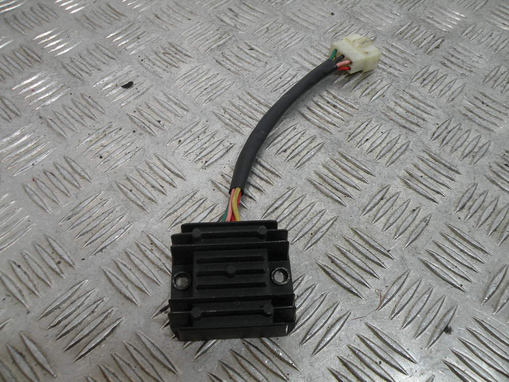 Régulateur de tension SYM 125 FIDDLE III 4t -2015-
