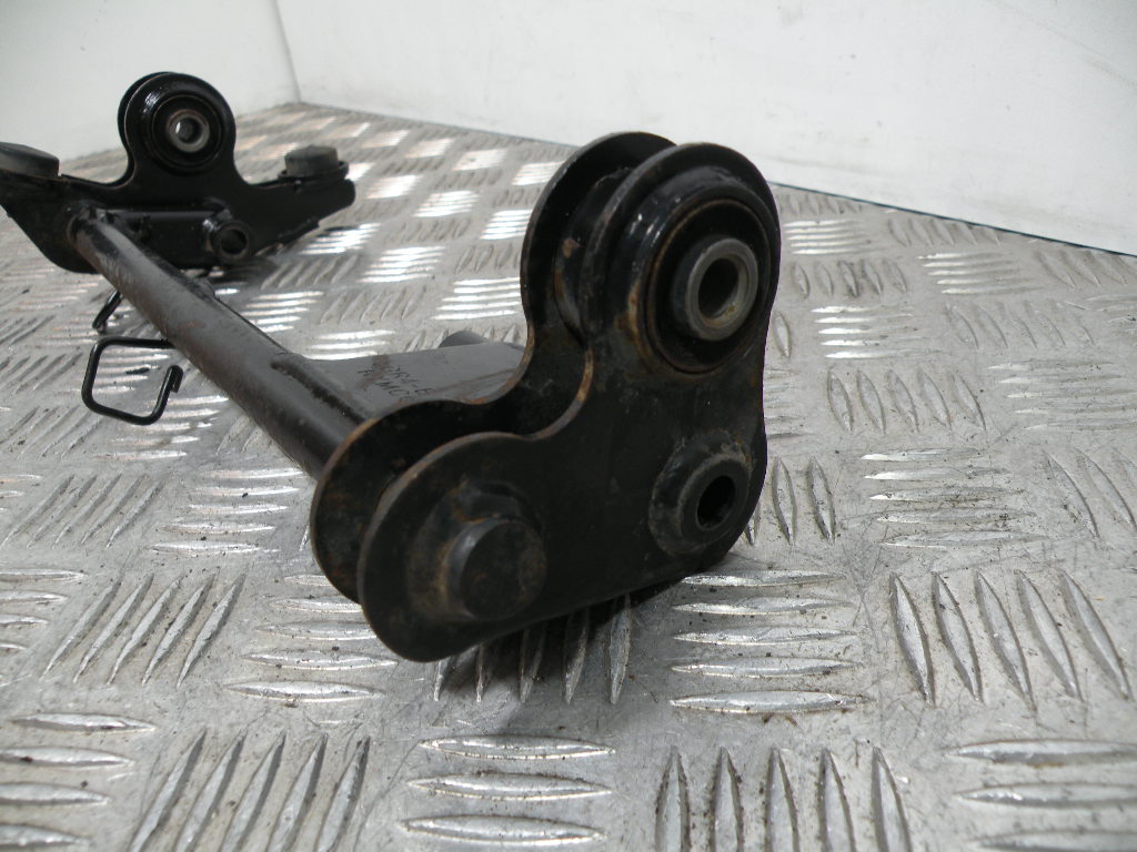 Support moteur KYMCO 50 AGILITY 2t -2015-