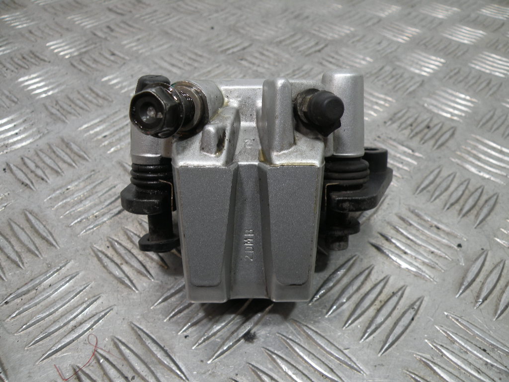 Axe de roue avant KYMCO 50 AGILITY 2t -2015-