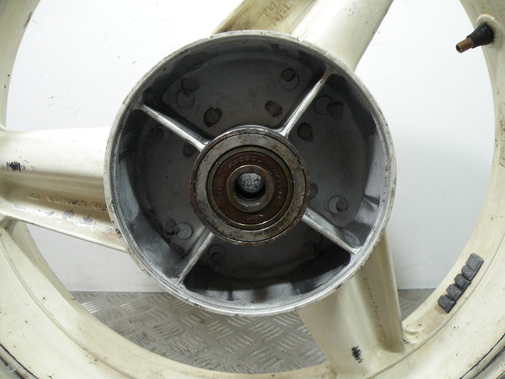 Jante arrière HONDA 600 CBR -1988-