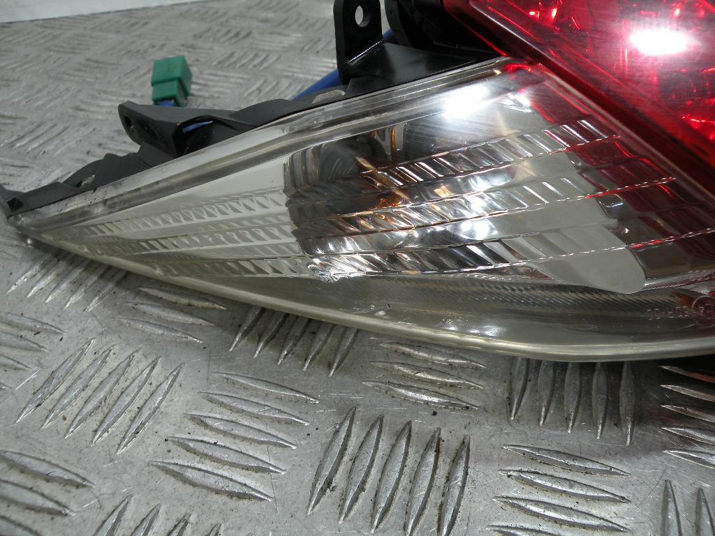 Feu arriere KYMCO 125 MOVIE 4t -2009-