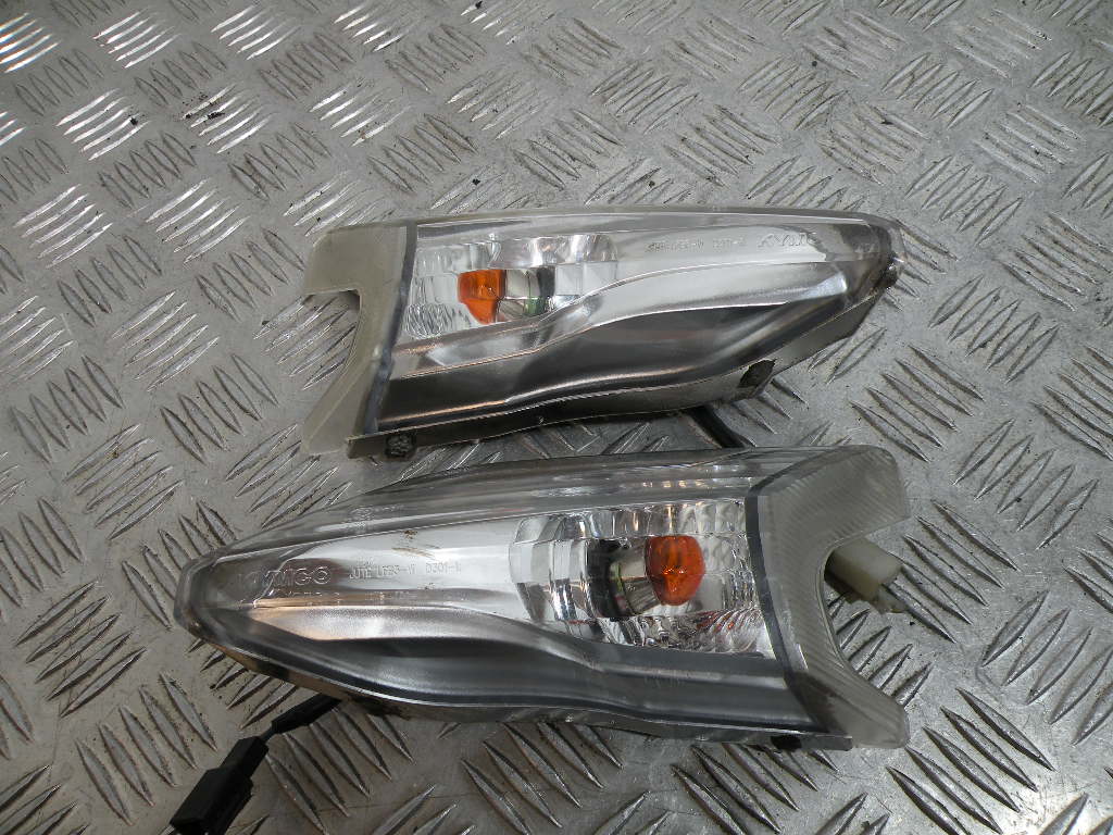 Clignotants avant KYMCO 125 MOVIE 4t -2009-