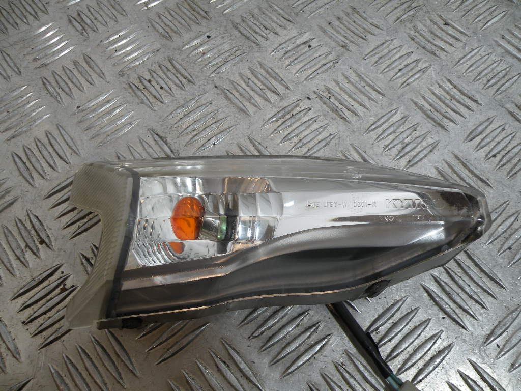 Clignotants avant KYMCO 125 MOVIE 4t -2009-