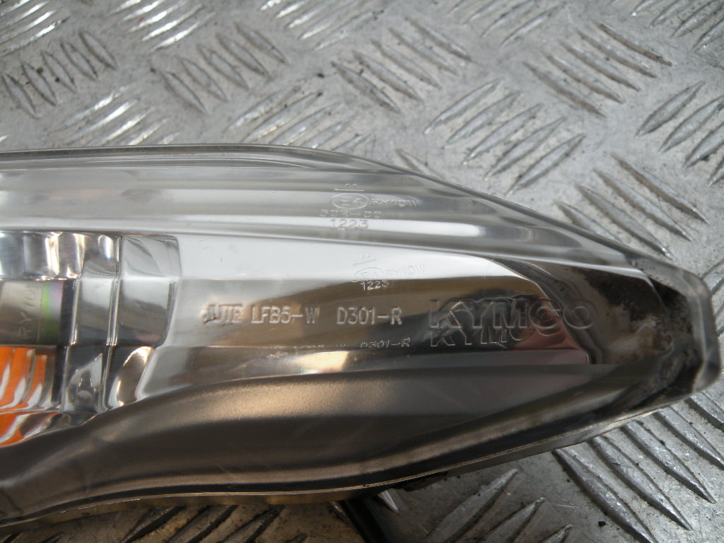 Clignotants avant KYMCO 125 MOVIE 4t -2009-