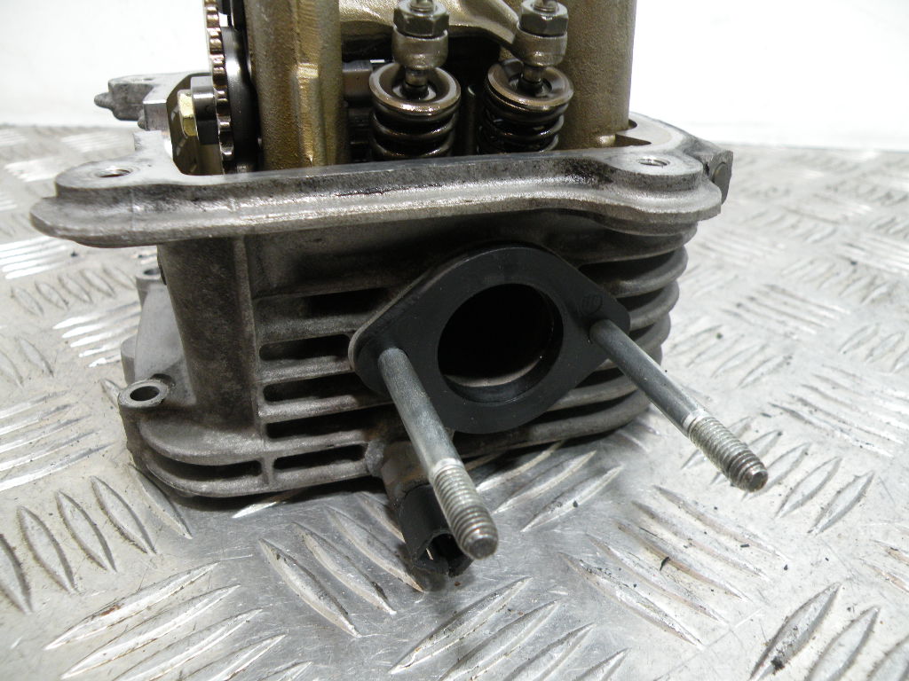 Cullase avec couvre culasse KYMCO 125 MOVIE 4t -2009-