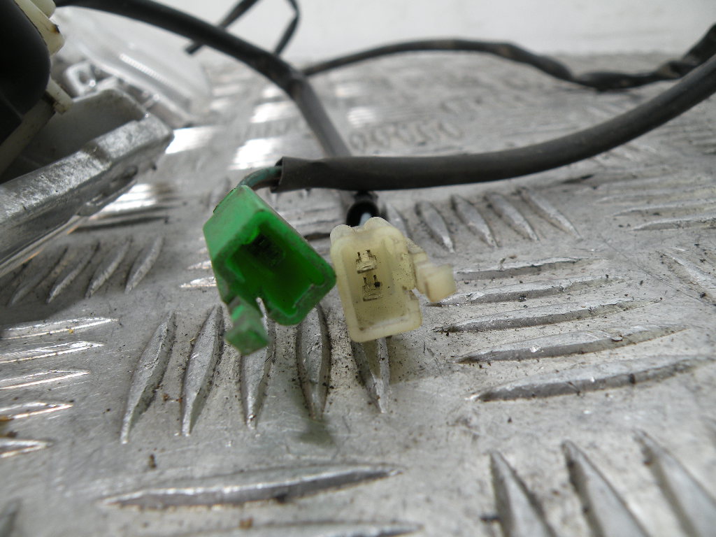 Clignotants avant PEUGEOT 50 TWEET 4t -2019-