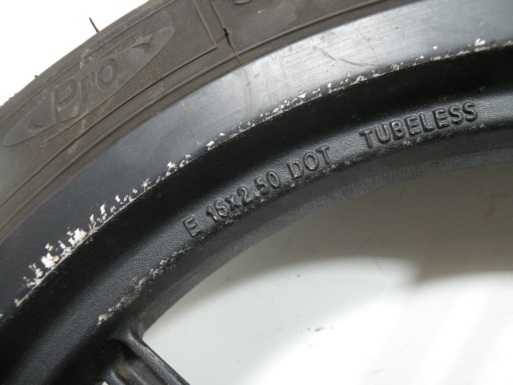 Roue avant KYMCO 50 AGILITY 4t -2009-