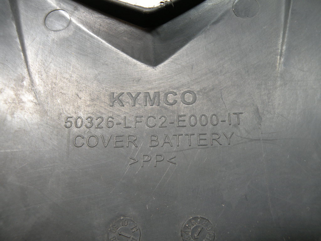 Trappe à bougie KYMCO 50 AGILITY 4t -2009-