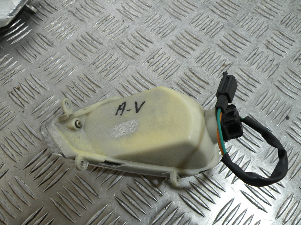 Clignotant avant KYMCO 50 AGILITY 4t -2009-