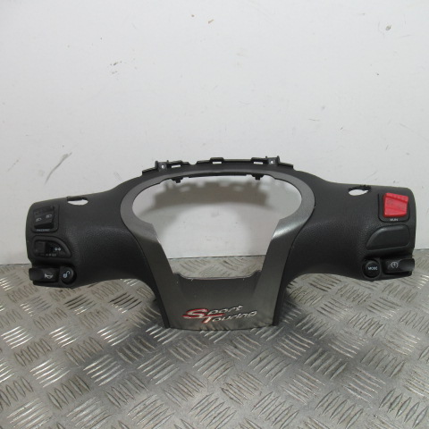 Entourage compteur PIAGGIO BEVERLY 350 ST – 2017 –