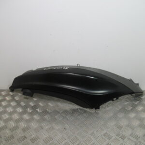 Carénage arrière droit PIAGGIO BEVERLY 350 ST – 2017 –