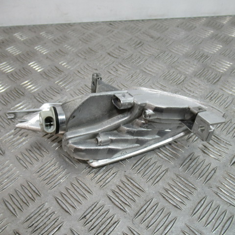 Feu arrière gauche PIAGGIO BEVERLY 350 ST – 2017 –