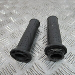 Poignées caoutchouc PIAGGIO BEVERLY 350 ST – 2017 –