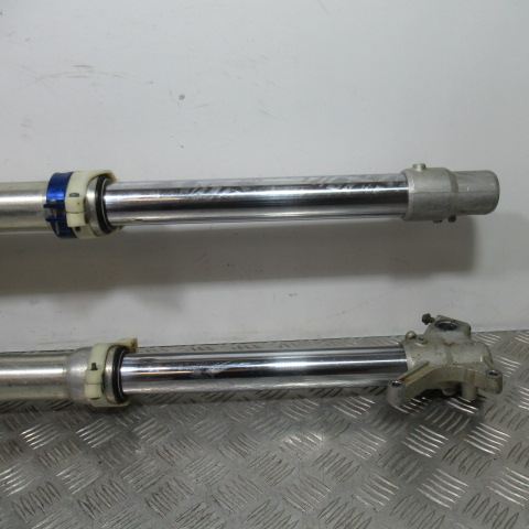 Fourche YAMAHA 250 YZF – 2002 –