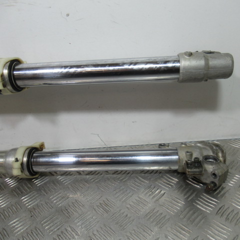 Fourche YAMAHA 250 YZF – 2002 –