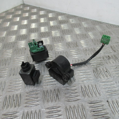 Relais,capteur HONDA 600 CBF N – 2008 –