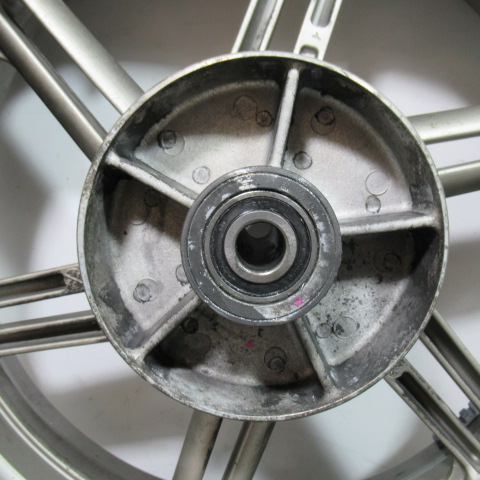 Roue arrière HONDA 600 CBF N – 2018 –