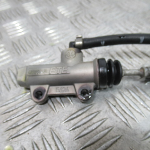 Maitre cylindre frein arrière BMW K1200R – 2005 –