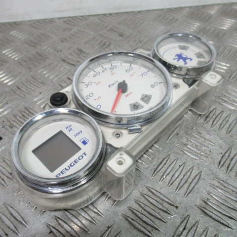 Compteur PEUGEOT 50 ELYSTAR – 2013 – 29984KM