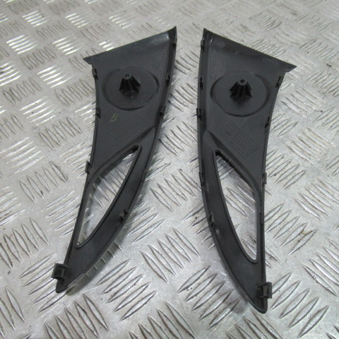 Caches flanc YAMAHA 125 TRICITY – 2016 –