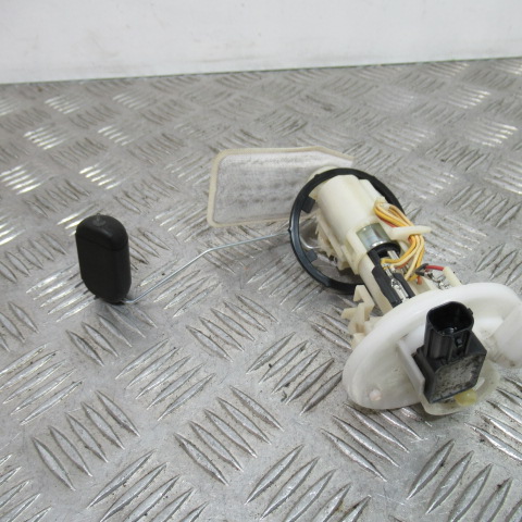 Pompe à essence YAMAHA 125 TRICITY -2016 –