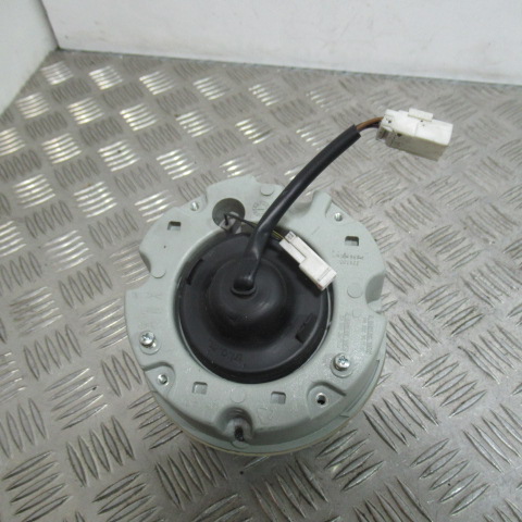 Optique phare VESPA LX50 2T – 2011 –