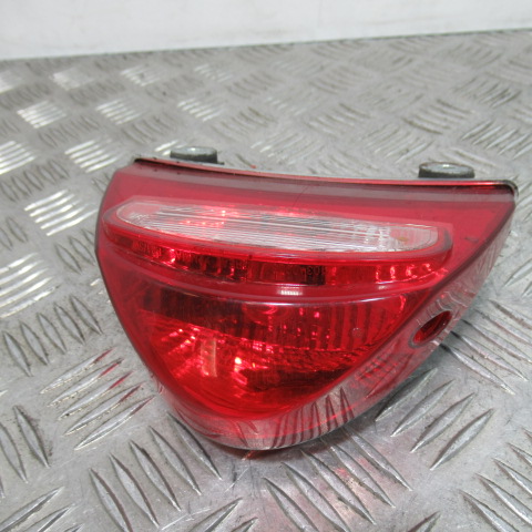Feu arrière DAELIM 125 ROADSPORT – 2007 –