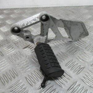 Platine gauche conducteur DAELIM 125 ROADSPORT – 2007 –