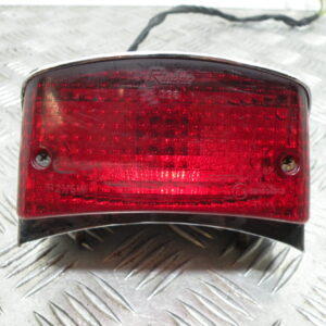 Feu arrière HONDA 125 CM CUSTOM 4t -1997-