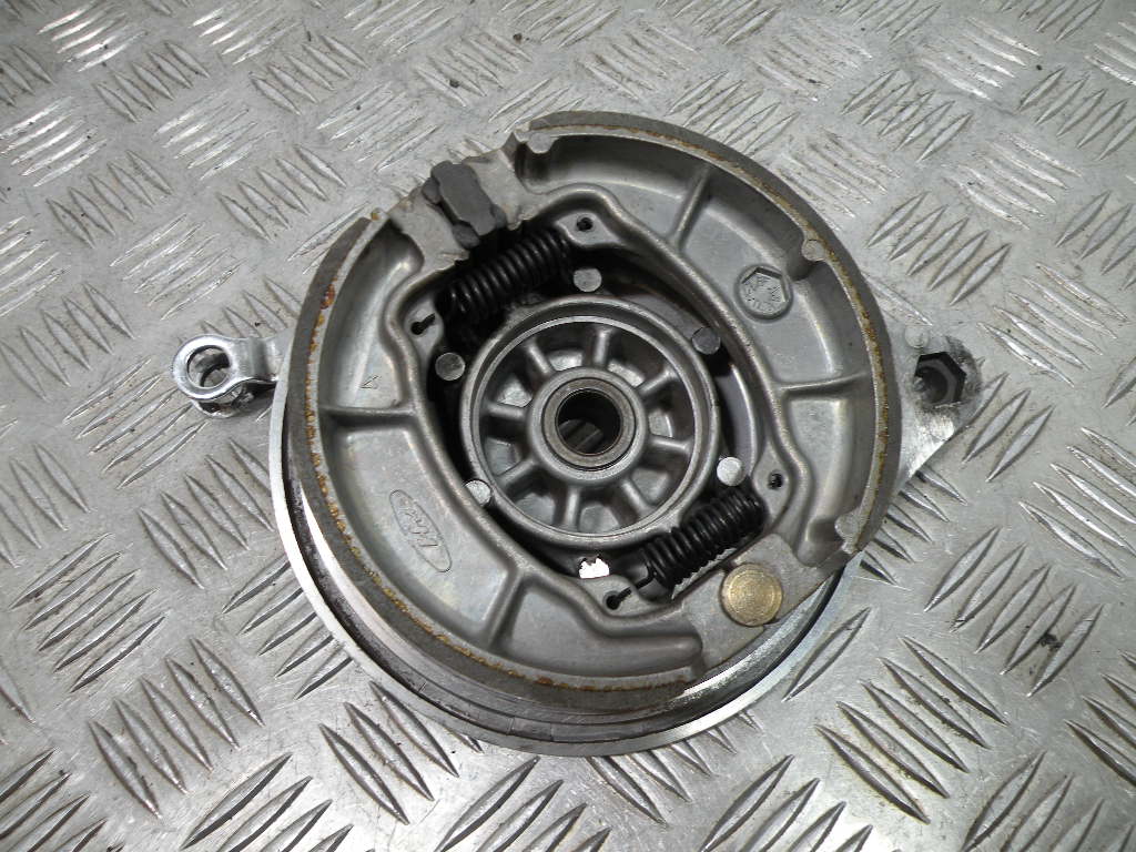 Tambour de frein arrière HONDA 125 CM CUSTOM 4t -1997-