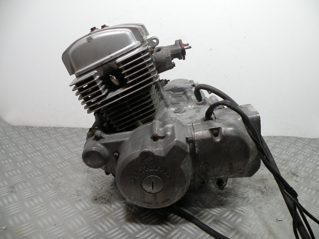Moteur HONDA CM 125 CUSTOM -1997- (JC24E)