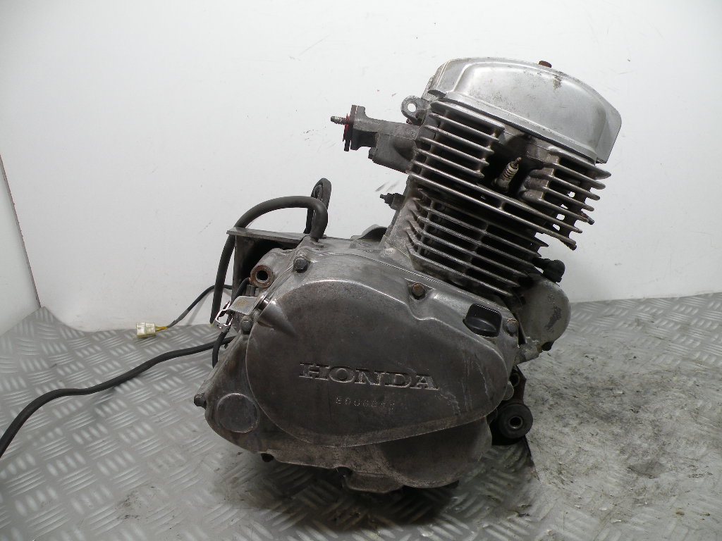 Moteur HONDA CM 125 CUSTOM -1997- (JC24E)