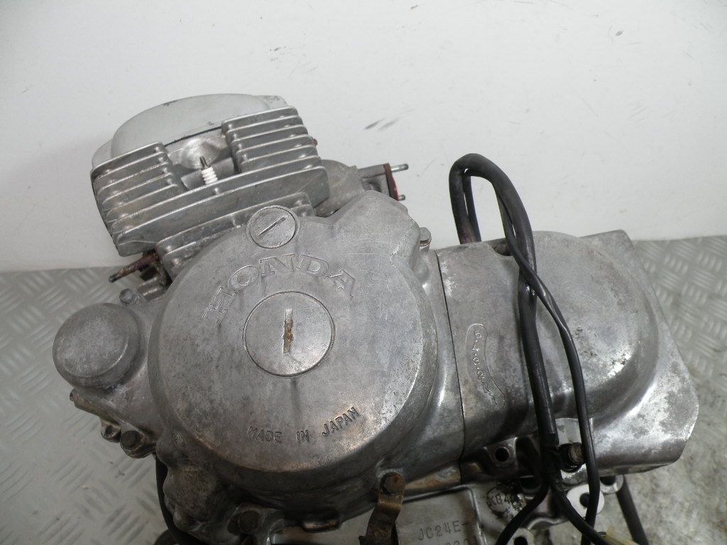 Moteur HONDA CM 125 CUSTOM -1997- (JC24E)