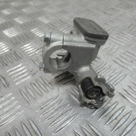 Maitre cylindre frein avant HONDA CRF450R – 2003 –