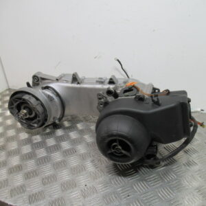 Moteur PIAGGIO TYPHOON 50 -2017 -C421M- 14362KM