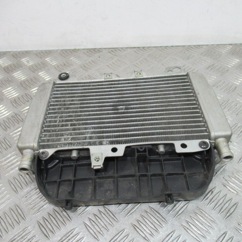 Radiateur PIAGGIO 125 BEVERLY – 2013 –