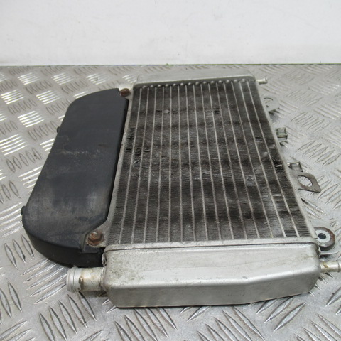 Radiateur PIAGGIO 125 BEVERLY – 2013 –