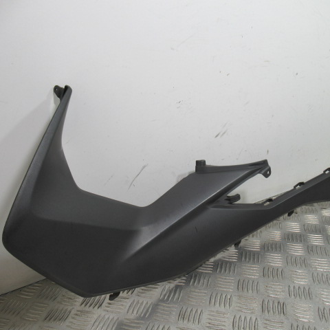Carénage centre droit HONDA 125 FORZA – 2019 –