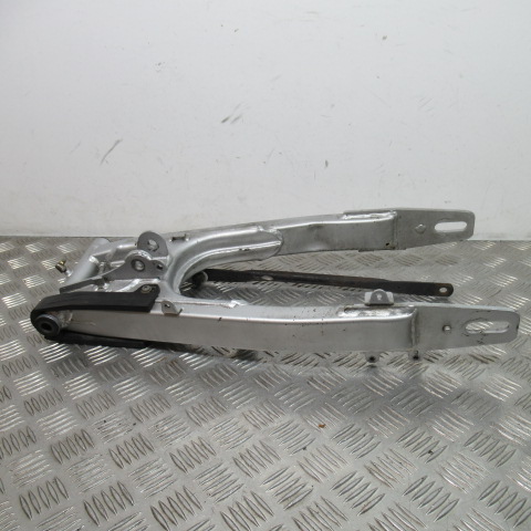 Bras oscillant HONDA NX125 – 1995 –