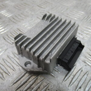 Regulateur de tension Piaggio Fly 2T -2012-