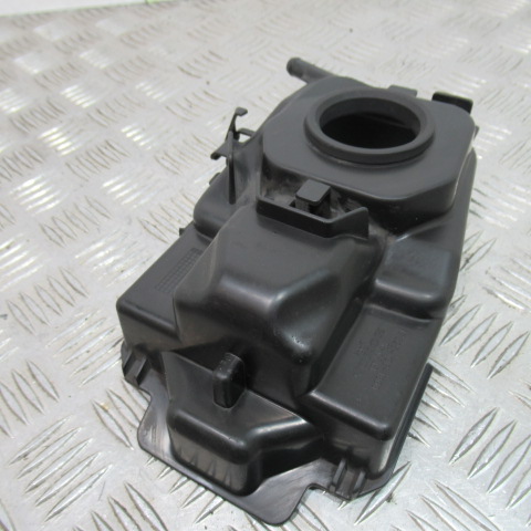 Plastique réservoir HONDA 125 FORZA – 2019 –